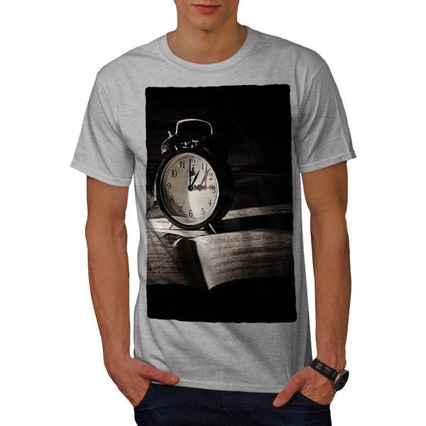 Old Classic Clock Mens T-Shirt