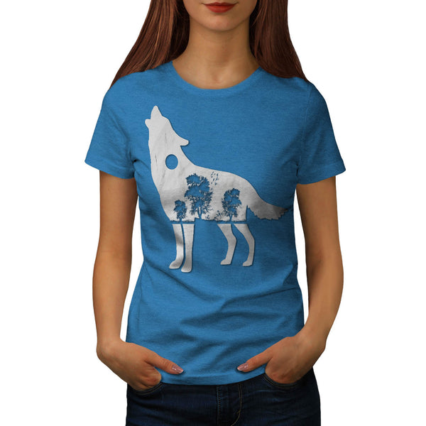 Howling Wolf Figure Womens T-Shirt